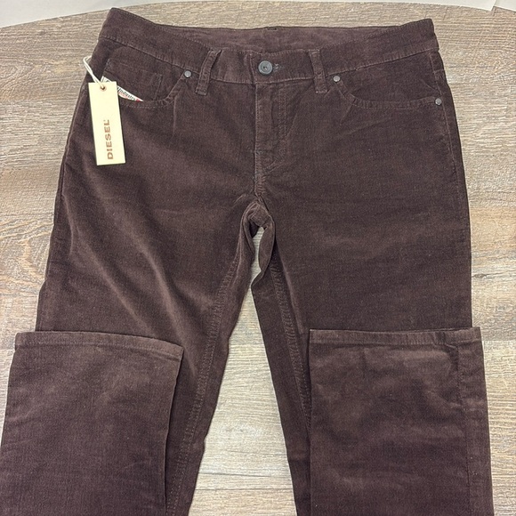 NWT Diesel Women’s Brown Brushed Velvet Jeans Size 31 - Picture 1 of 11